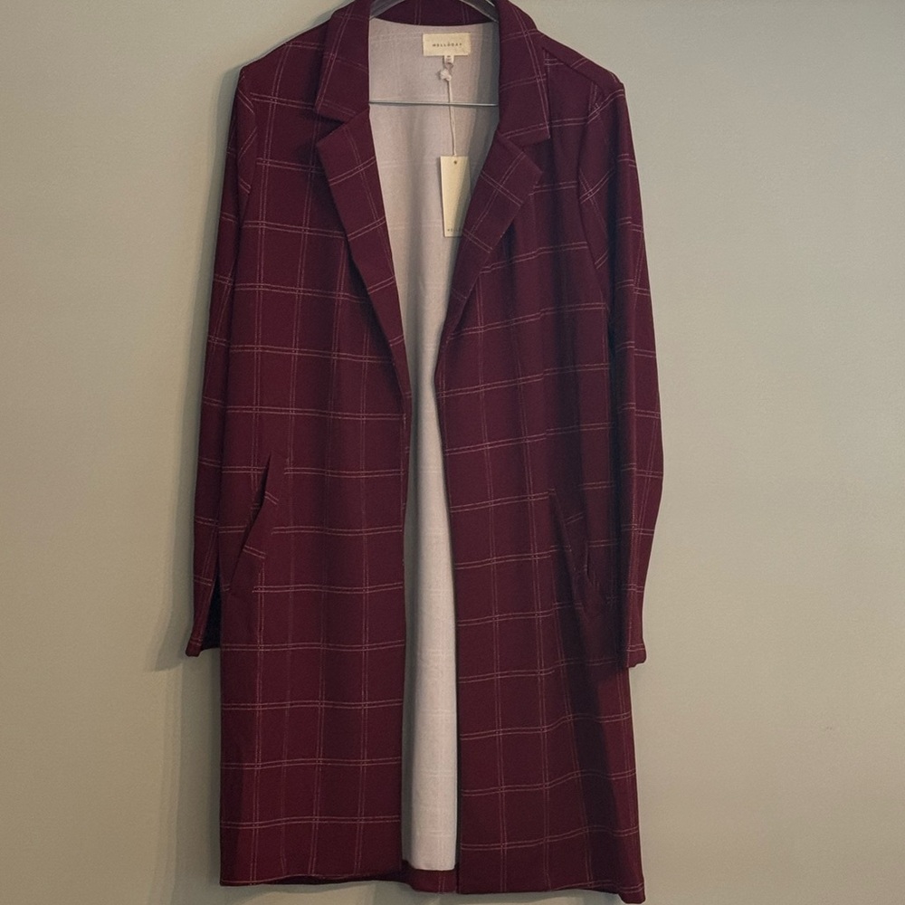 Elegant Plaid Women's Coat (never worn)